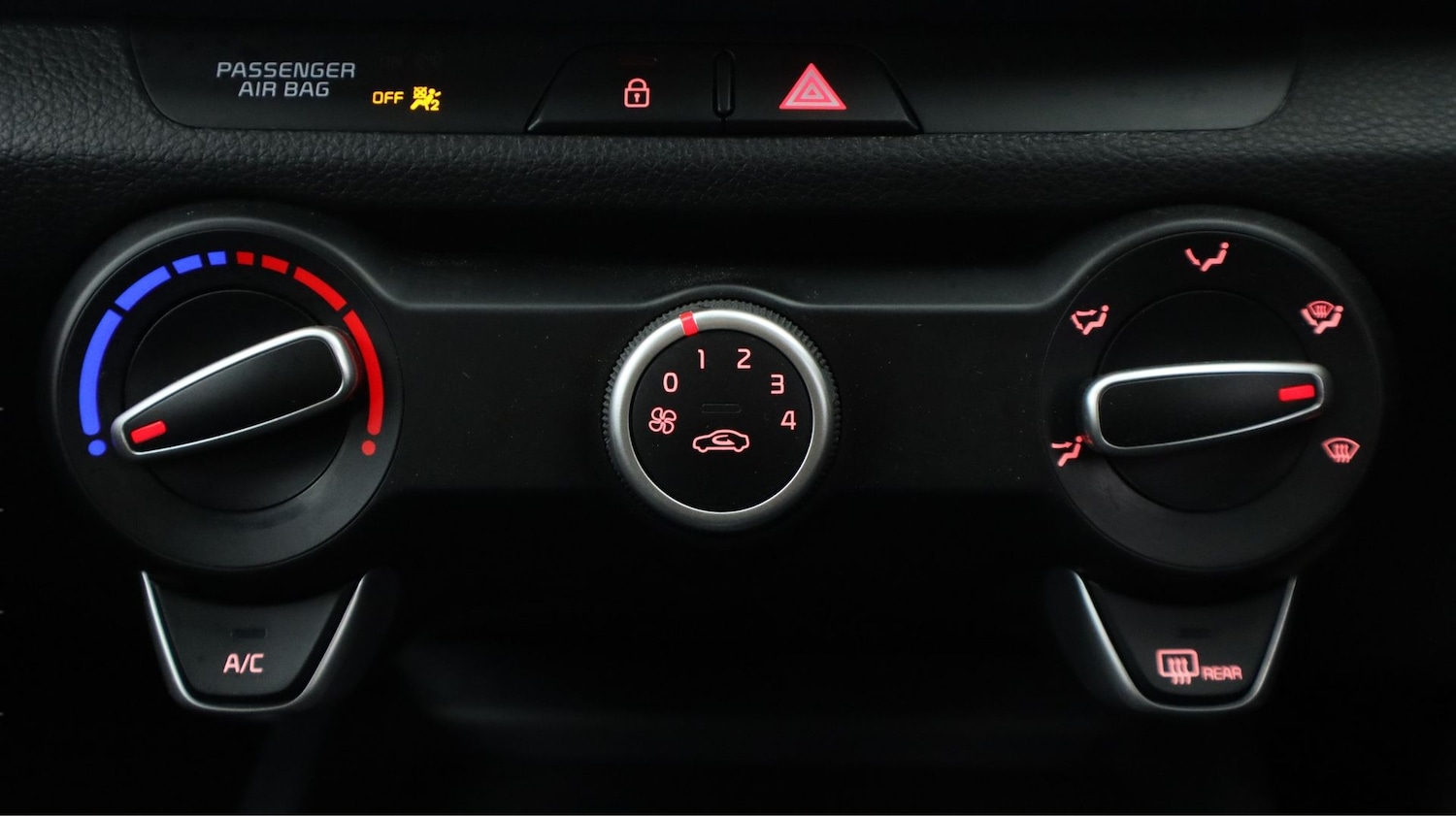 Used Kia Stonic 2022 for sale - 77991854: Photo 12