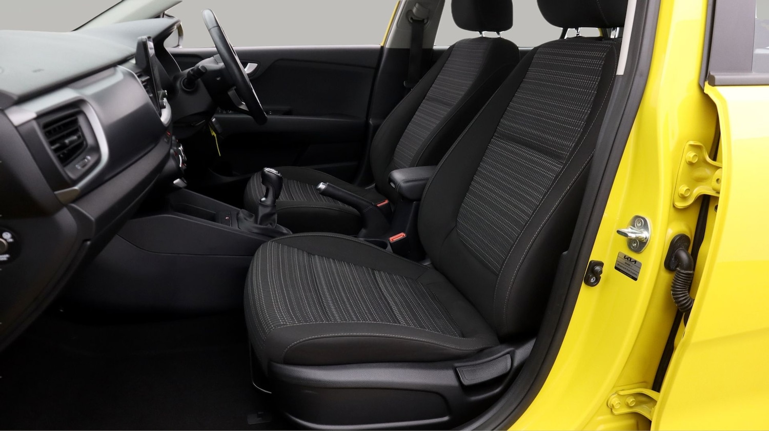 Used Kia Stonic 2022 for sale - 77991854: Photo 14