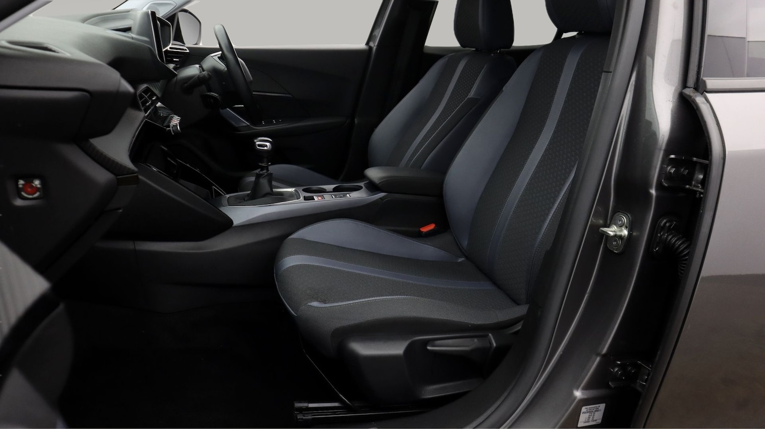 Used Peugeot 2008 2020 for sale - 77452833: Photo 14