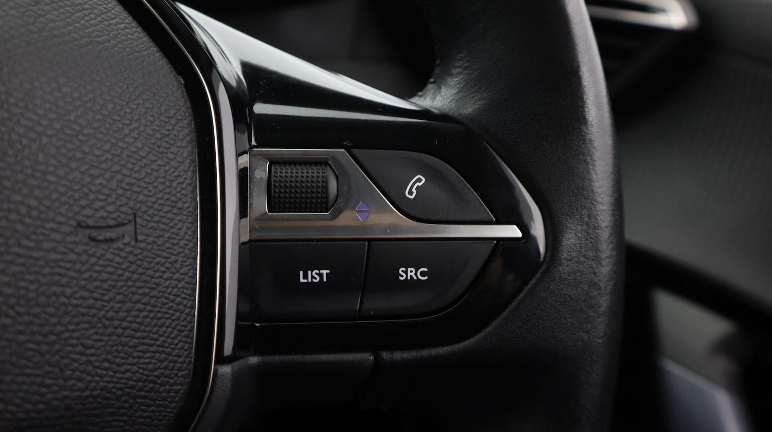 Used Peugeot 2008 2020 for sale - 77452833: Photo 23