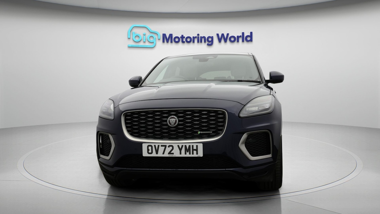 Used Jaguar E-Pace 2022 for sale - 77312436: Photo 2