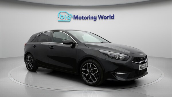 Used Kia Ceed 2022 for sale - 76315031: Photo 2