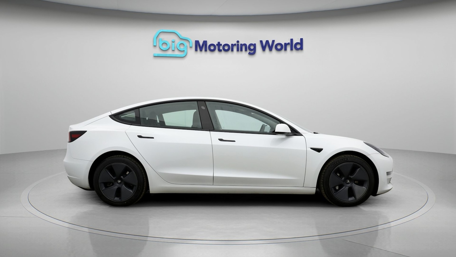 Used Tesla Model 3 2021 for sale - 77592295: Photo 8