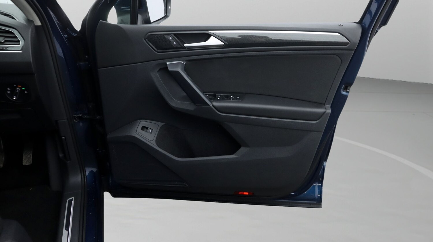 Used Volkswagen Tiguan 2021 for sale - 77296371: Photo 15