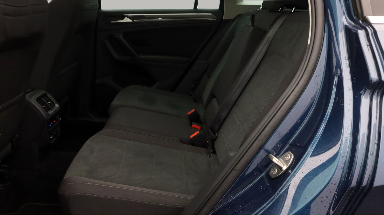 Used Volkswagen Tiguan 2021 for sale - 77296371: Photo 16