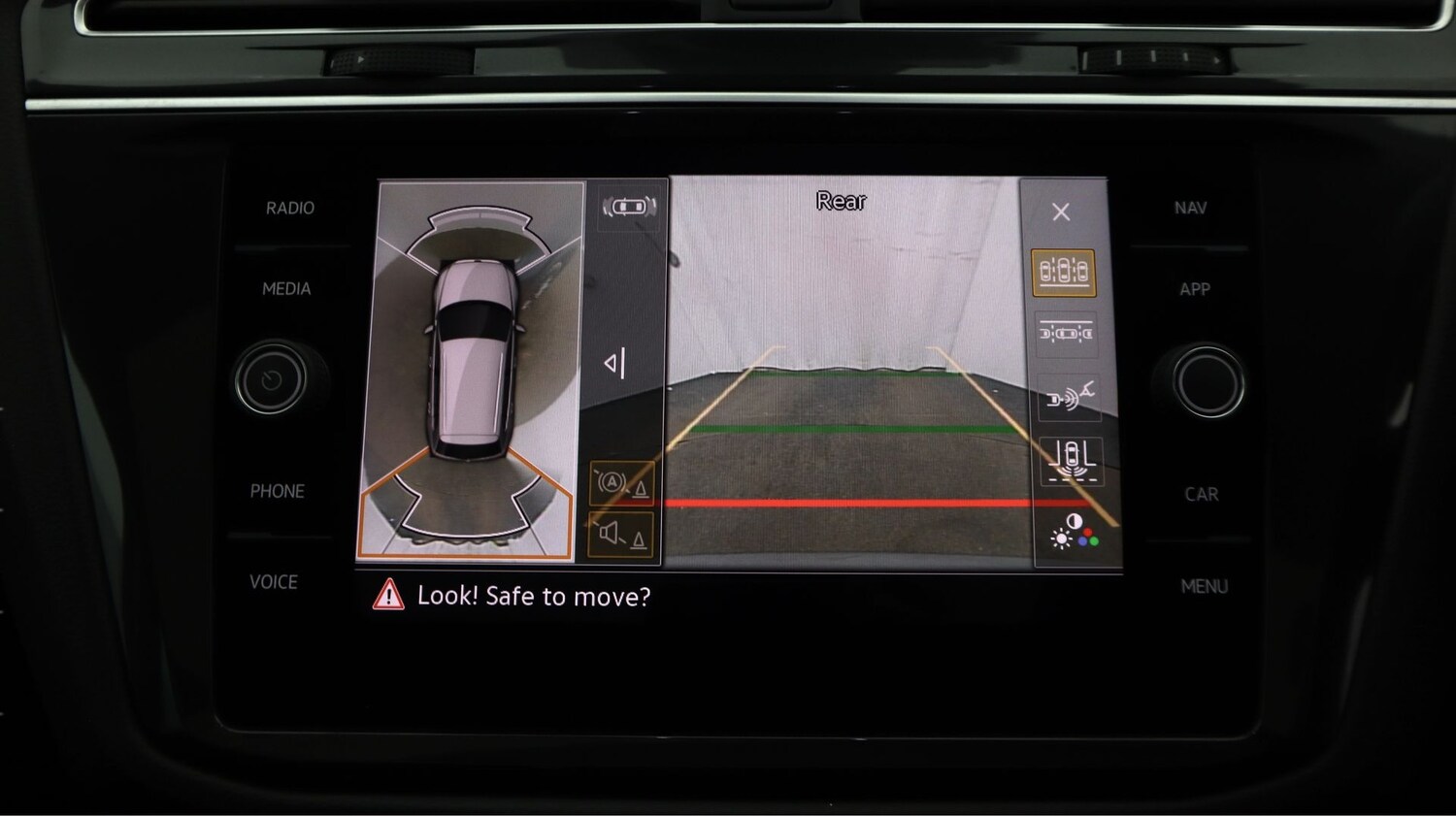 Used Volkswagen Tiguan 2021 for sale - 77296371: Photo 25