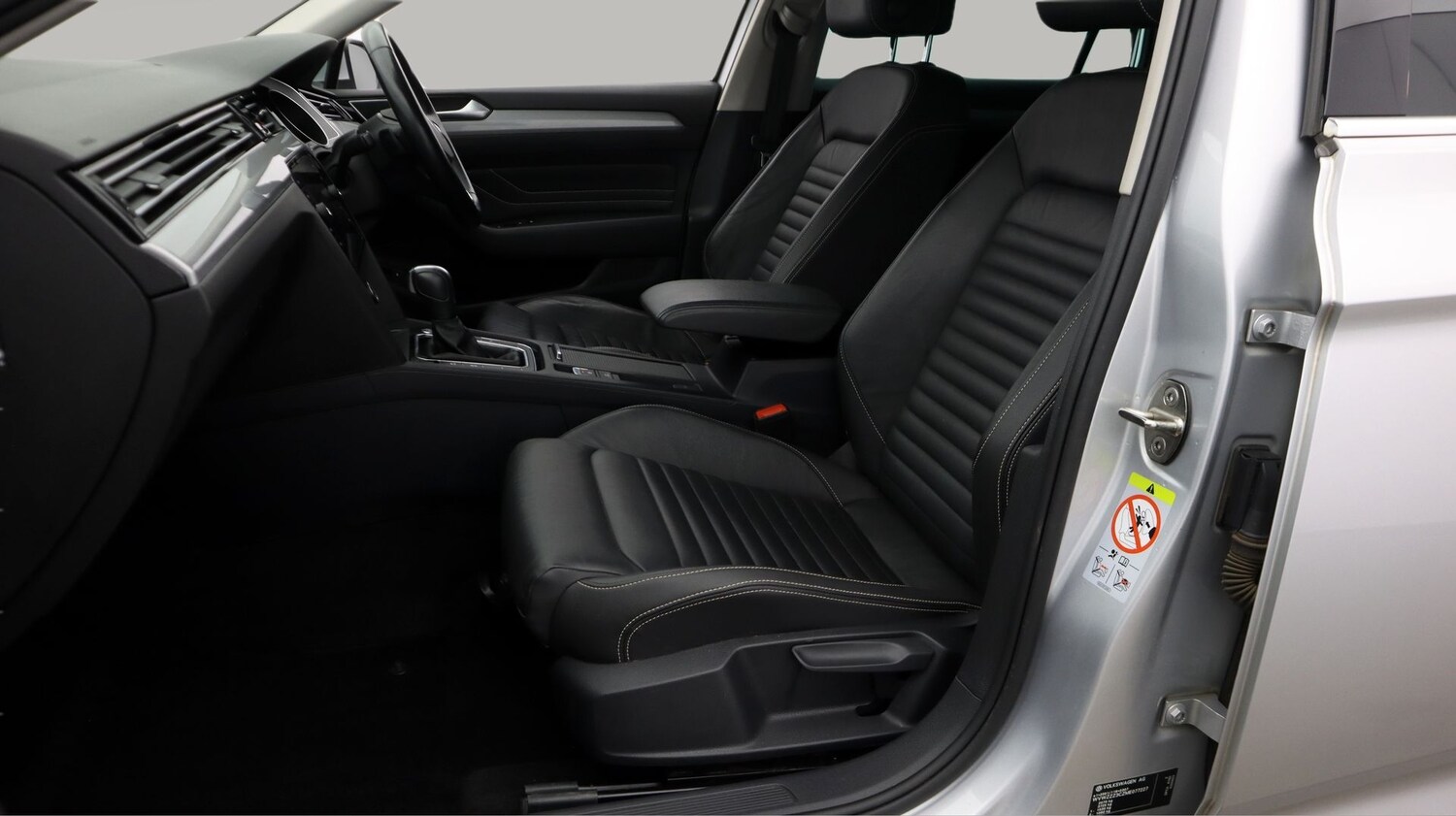 Used Volkswagen Passat 2021 for sale - 78162592: Photo 14