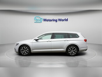 Used Volkswagen Passat 2021 for sale - 78162592: Photo