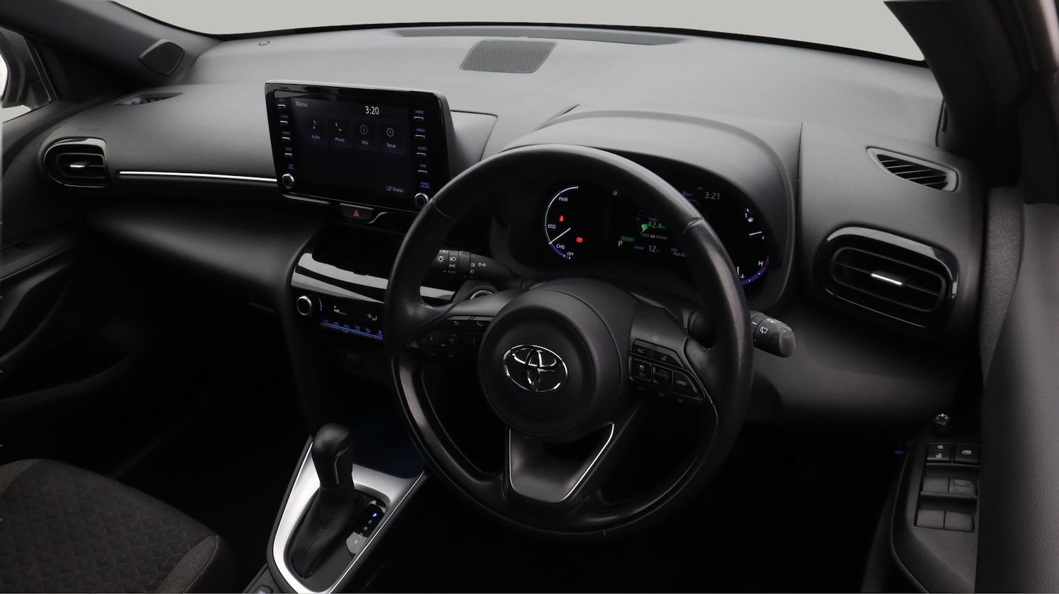 Used Toyota Yaris Cross 2022 for sale - 78202324: Photo 9