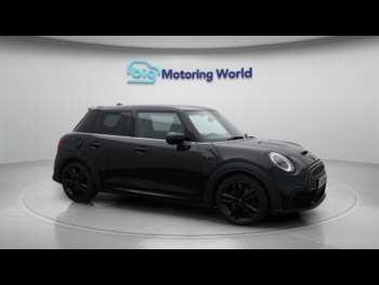 (71) - 2.0 Cooper S Sport Hatchback 5dr Petrol Manual Euro 6 (s/s) (178 ps)