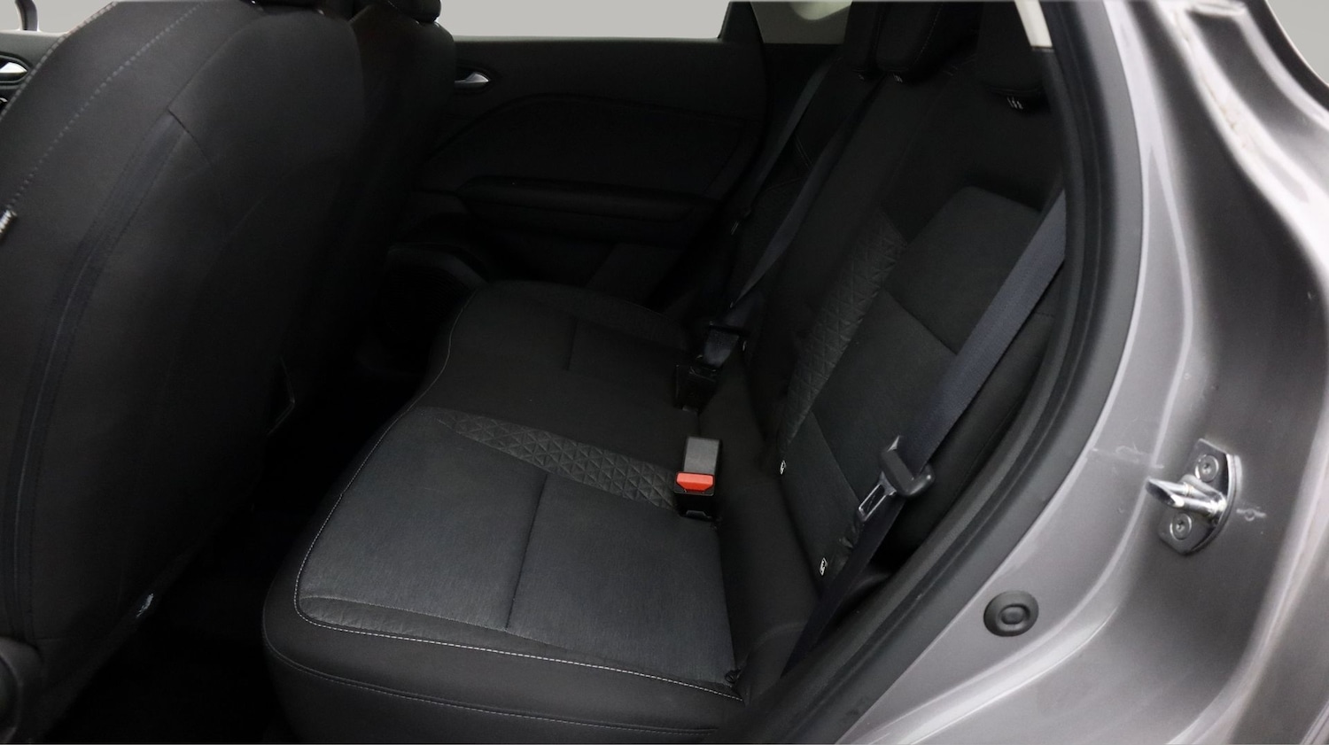 Used Renault Captur 2022 for sale - 77953771: Photo 16