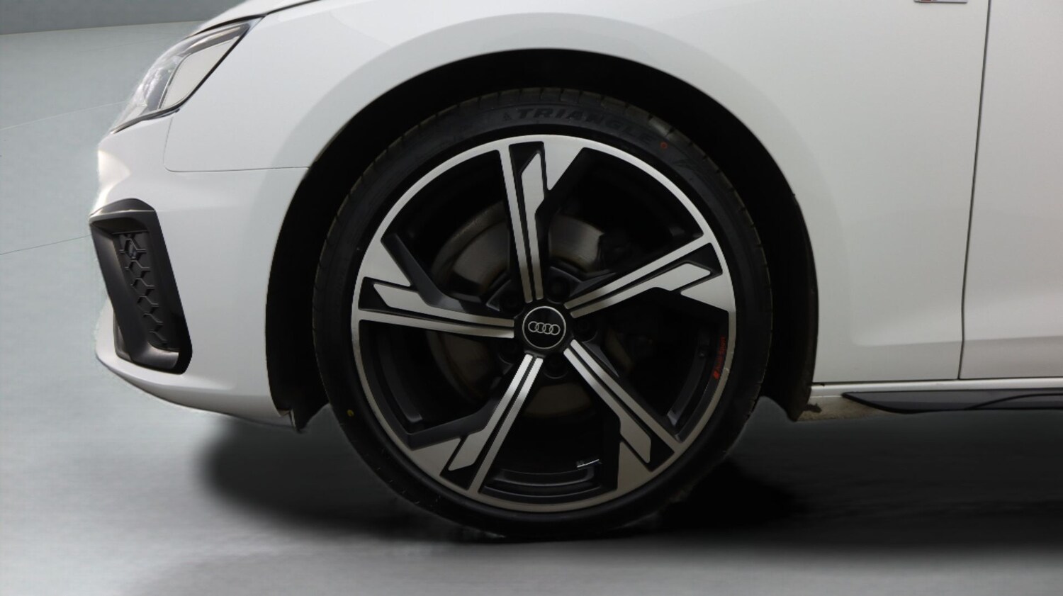 Used Audi A4 2021 for sale - 77327582: Photo 18