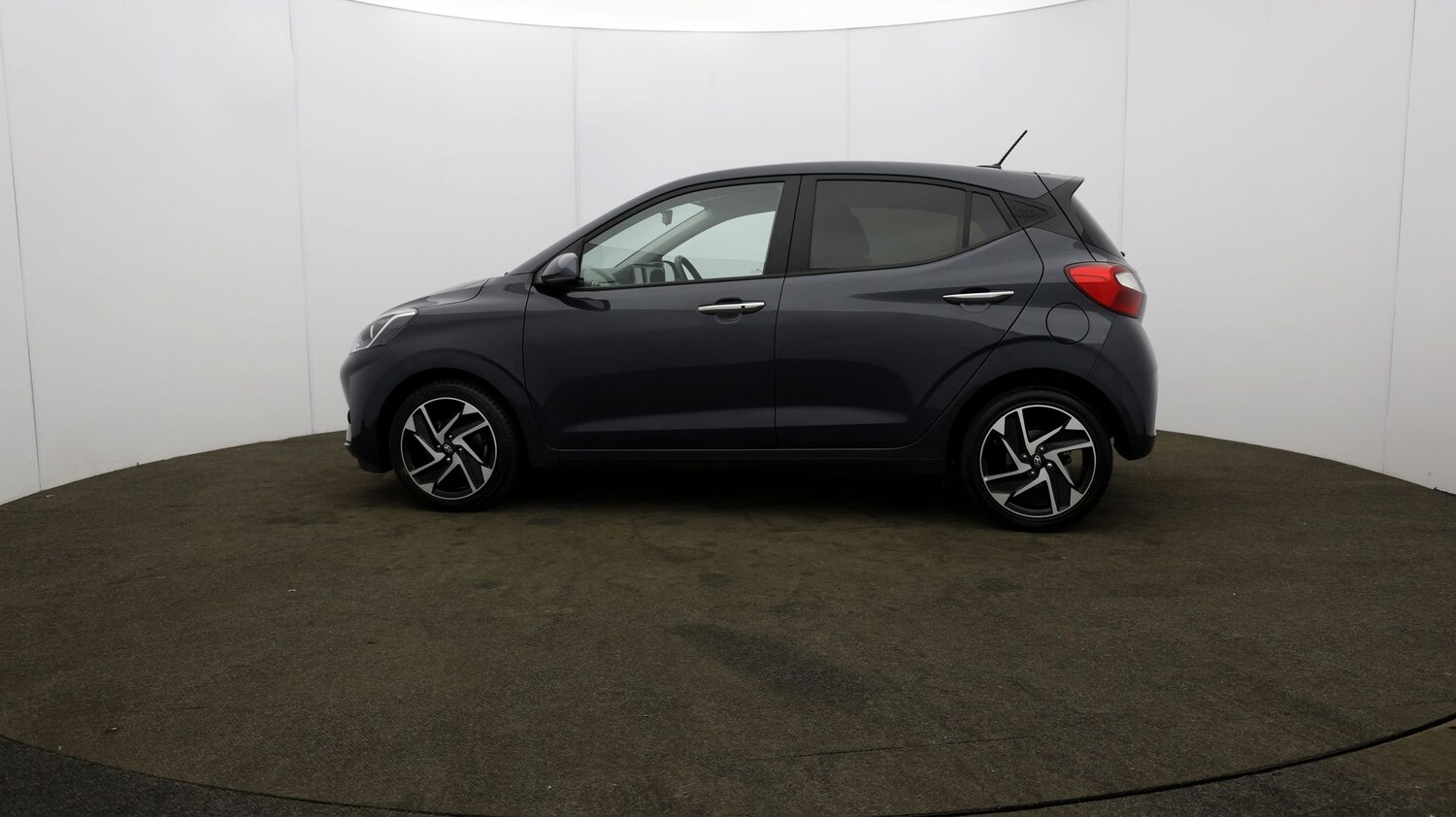 Used Hyundai i10 for sale - 76810666: Photo 65