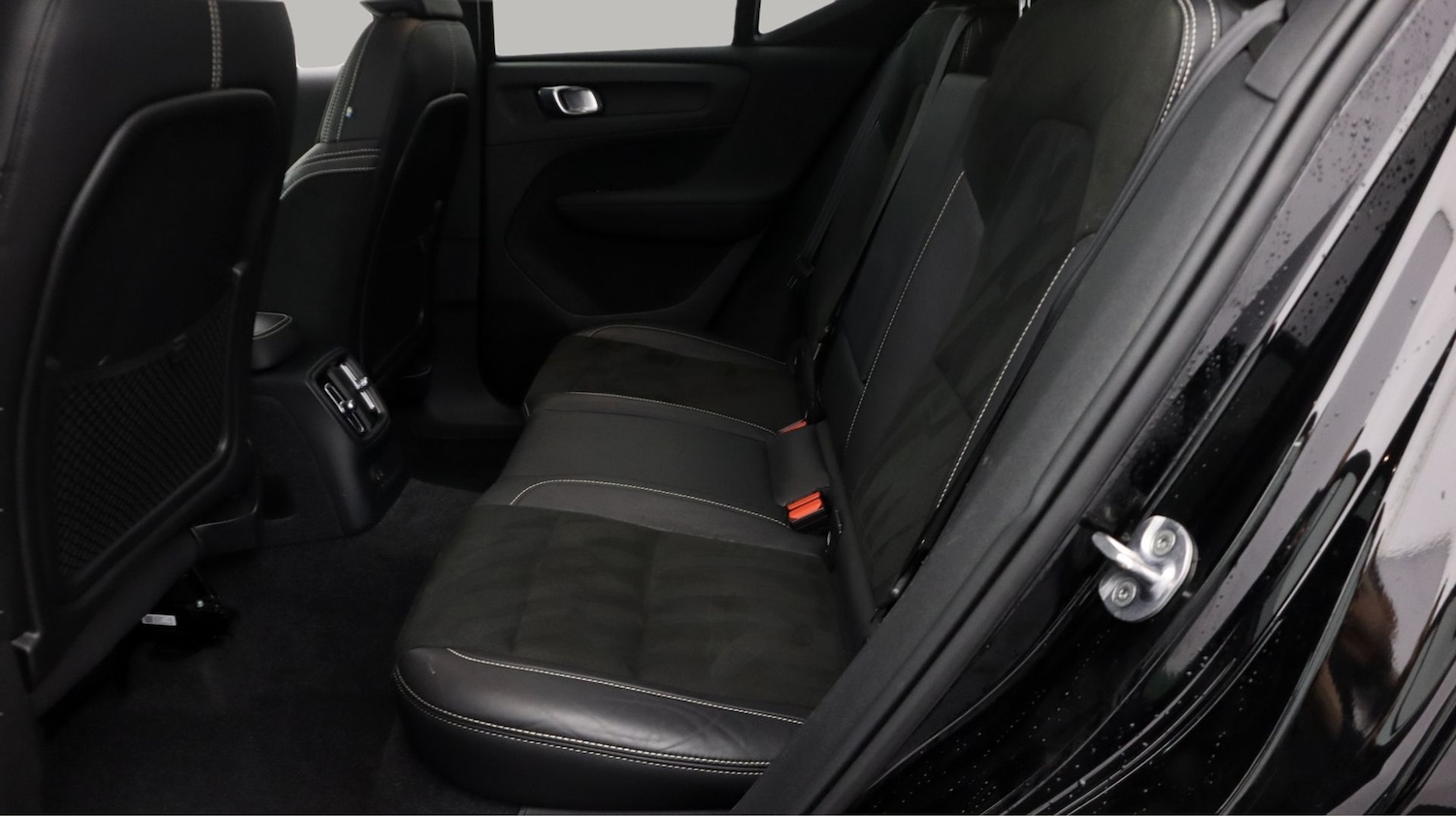 Used Volvo XC40 2021 for sale - 77935933: Photo 16