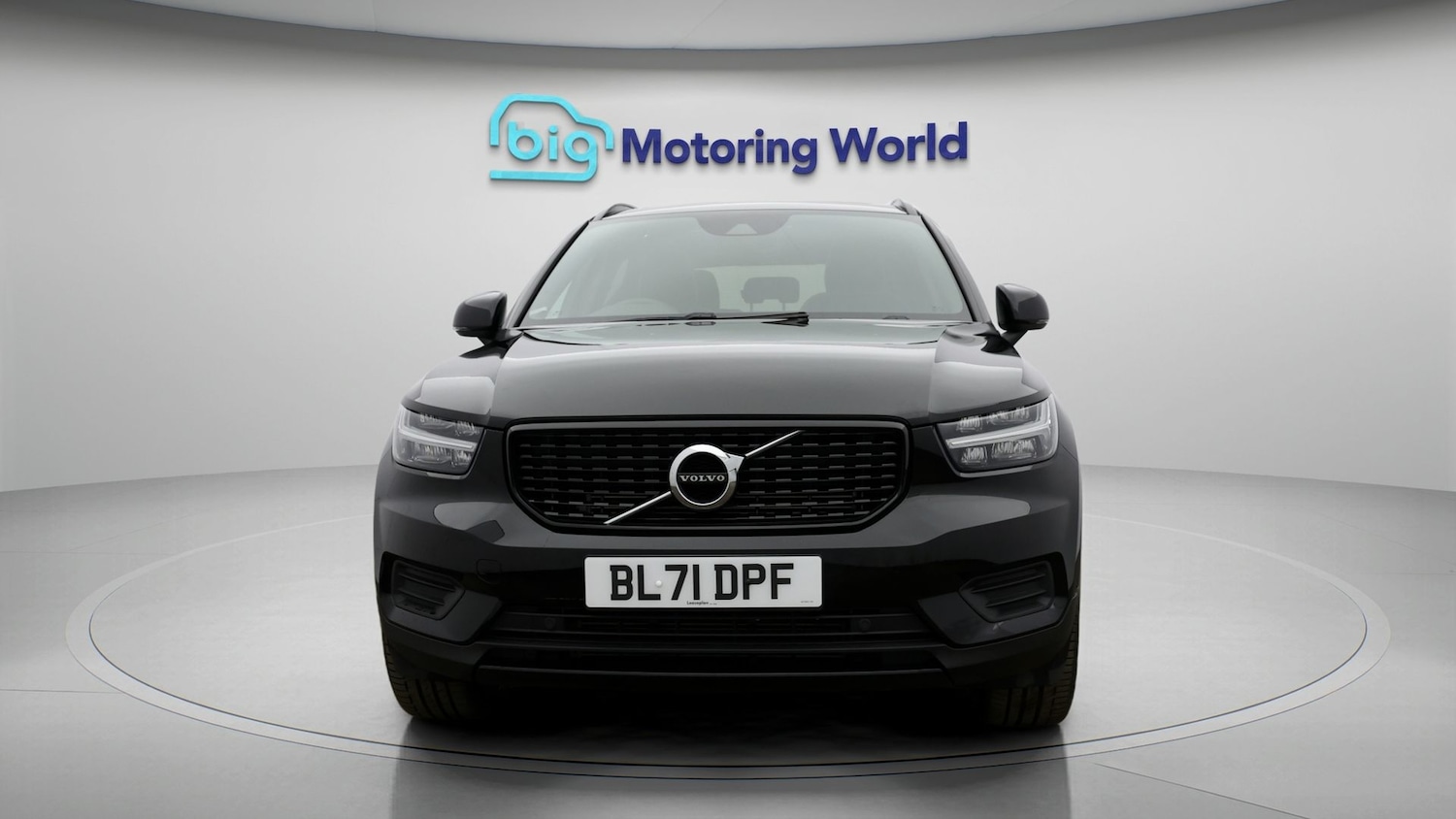 Used Volvo XC40 2021 for sale - 77935933: Photo 2