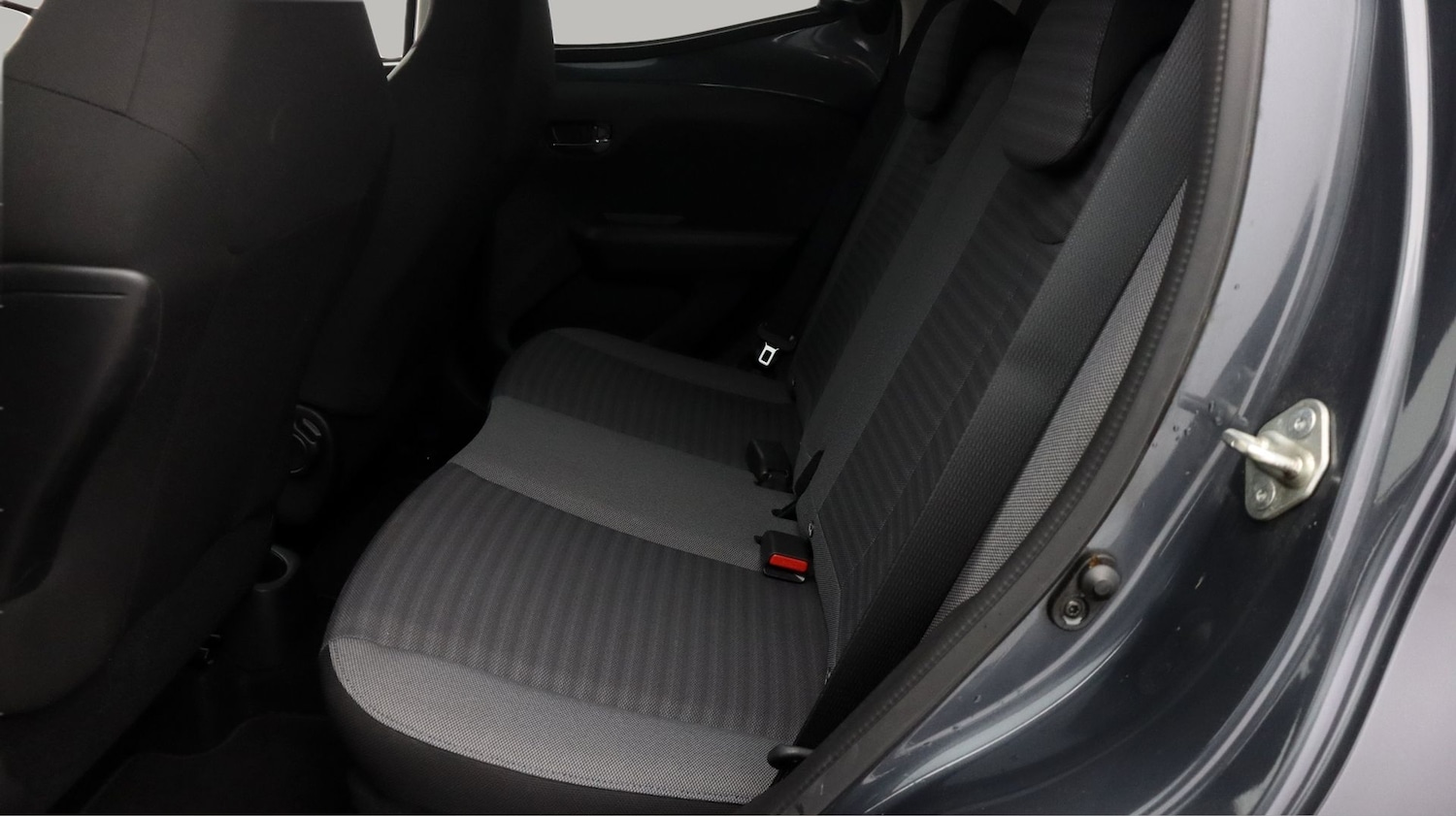 Used Toyota AYGO 2019 for sale - 78085085: Photo 16