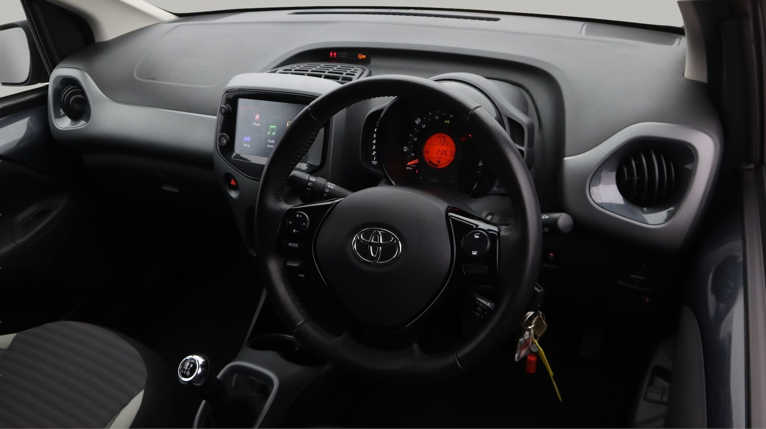 Used Toyota AYGO 2019 for sale - 78085085: Photo 9