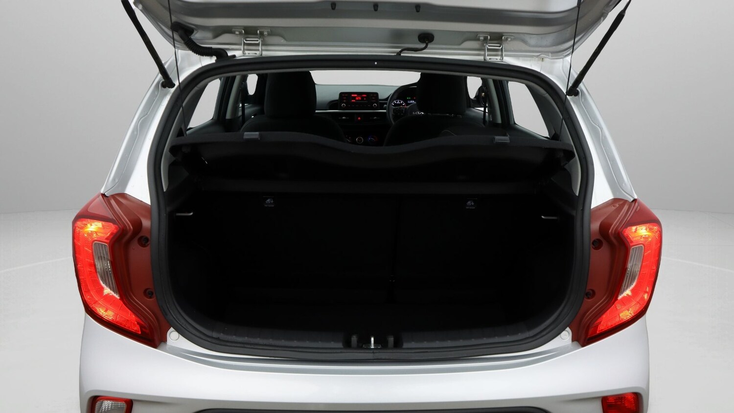 Used Kia Picanto 2023 for sale - 77996886: Photo 17