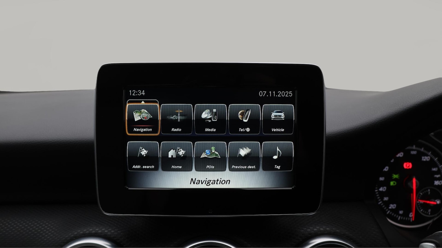 Used Mercedes-Benz A-Class 2017 for sale - 76671598: Photo 12