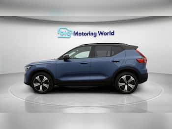 Used Volvo XC40 2023 for sale - 79717577: Photo