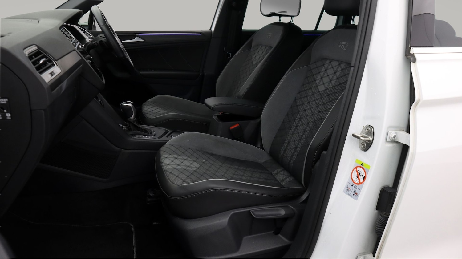 Used Volkswagen Tiguan 2021 for sale - 77435551: Photo 14