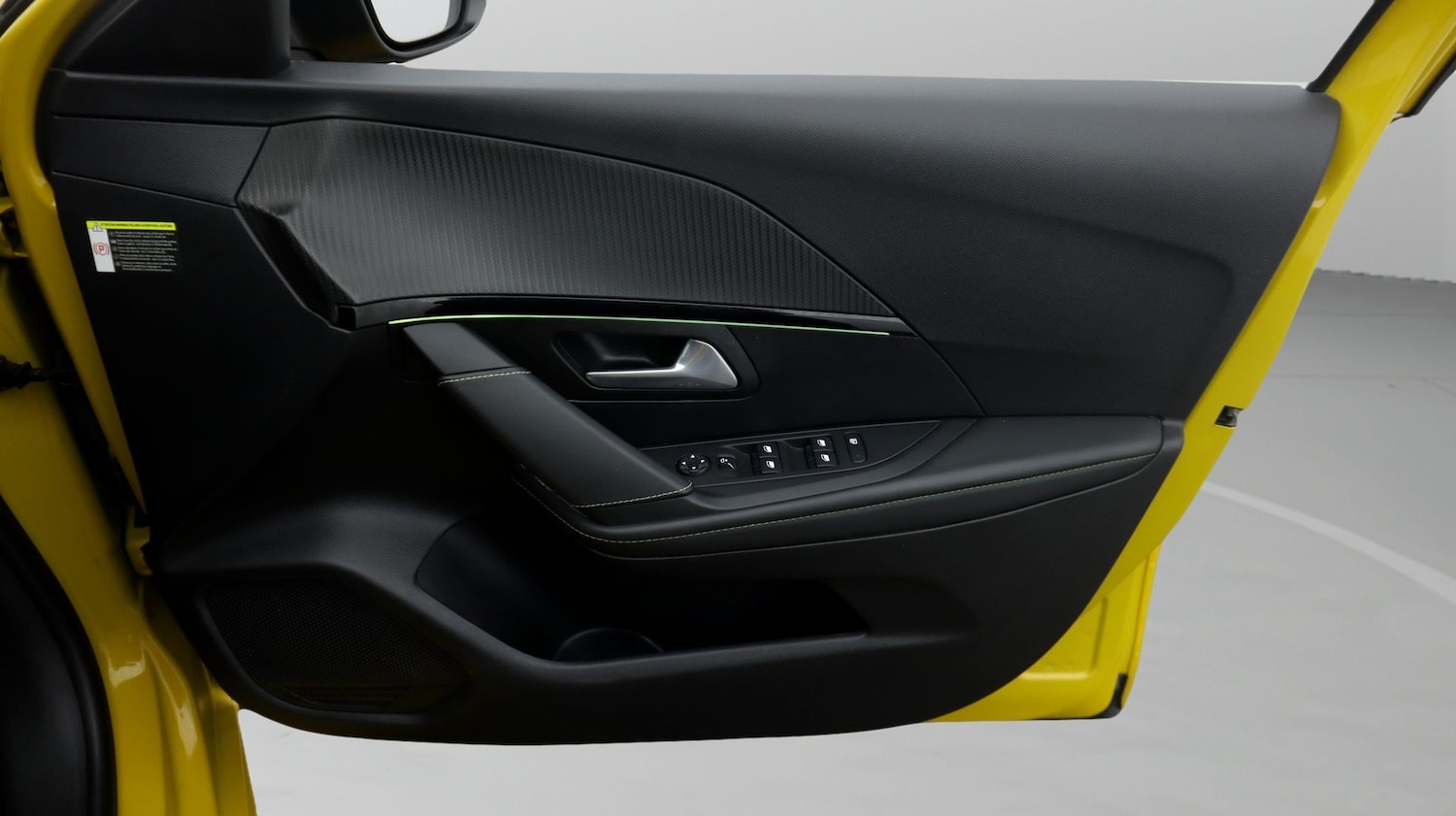 Used Peugeot E-208 2020 for sale - 77410818: Photo 15