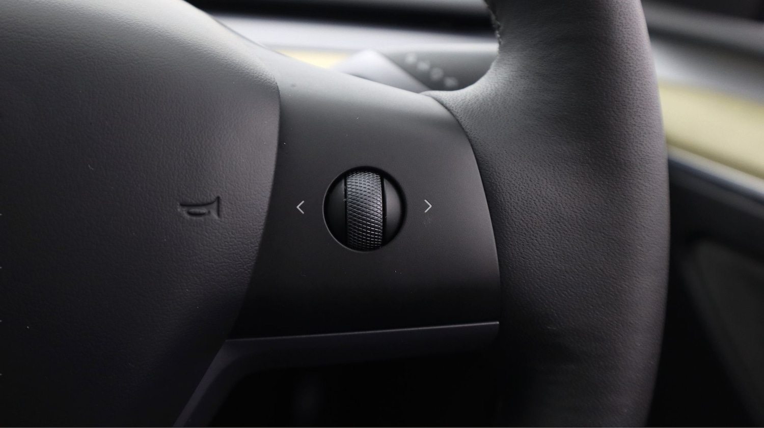 Used Tesla Model Y 2023 for sale - 77529339: Photo 23