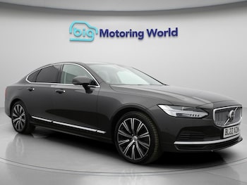 2022 (22) - 2.0h T8 Recharge 18.8kWh Plus Bright Saloon 4dr Petrol Plug-in Hybrid Auto