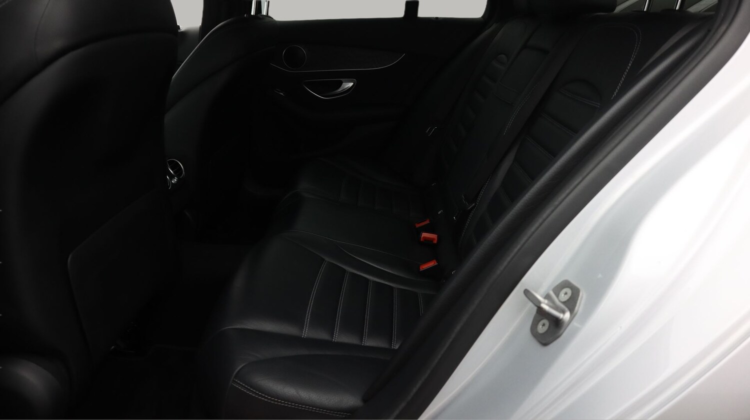 Used Mercedes-Benz C Class 2020 for sale - 77818503: Photo 16