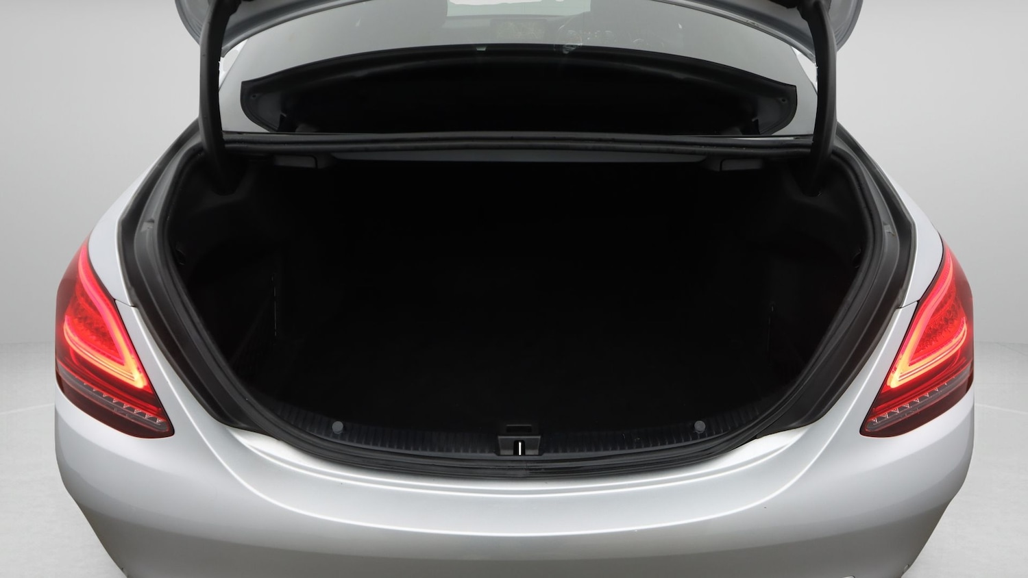 Used Mercedes-Benz C Class 2020 for sale - 77818503: Photo 17