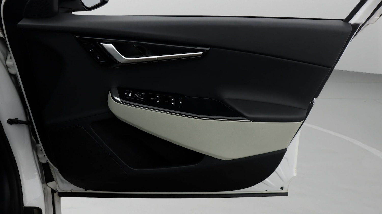 Used Kia EV6 2023 for sale - 77378326: Photo 15