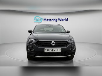 Used Volkswagen T-Roc 2021 for sale - 79614782: Photo