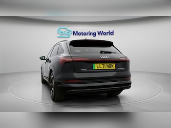 Used Audi e-tron 2021 for sale - 77764300: Photo
