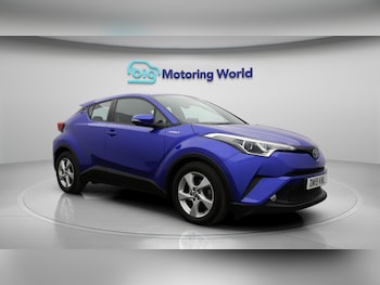 Used Toyota C-HR 2019 for sale - 76295056: Photo 2
