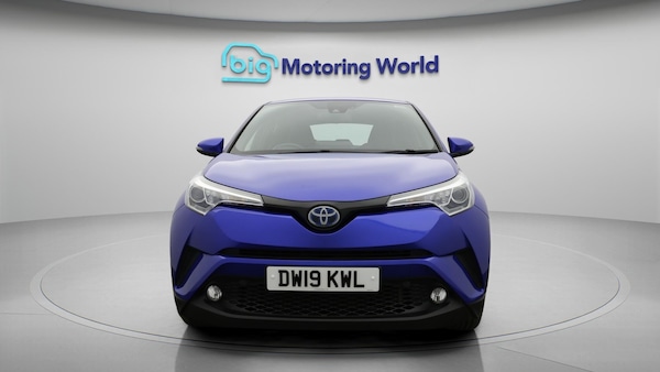 Used Toyota C-HR 2019 for sale - 76295056: Photo 3
