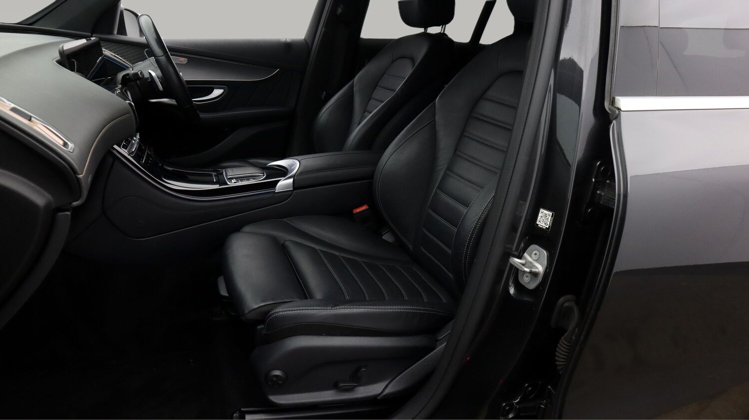 Used Mercedes-Benz EQC 2020 for sale - 77746108: Photo 14