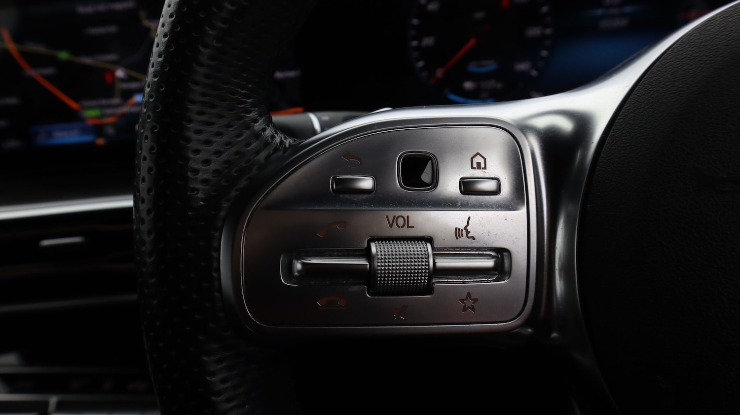 Used Mercedes-Benz EQC 2020 for sale - 77746108: Photo 24