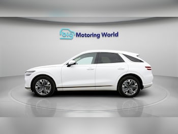 Used Genesis GV70 2023 for sale - 78584085: Photo