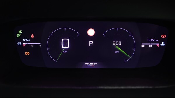 Used Peugeot 2008 2024 for sale - 76214954: Photo 11