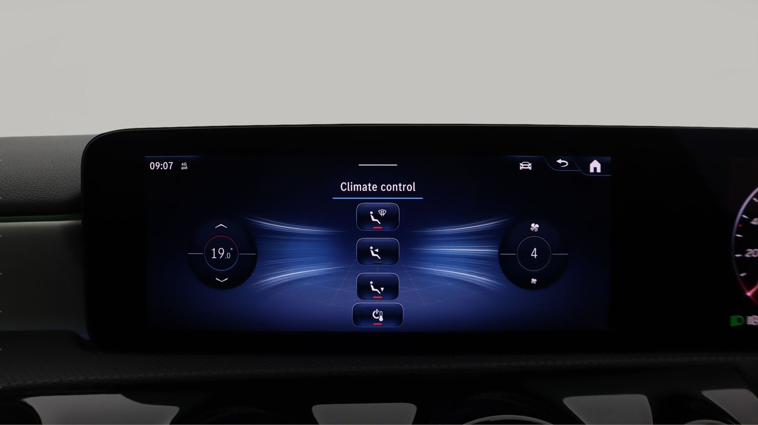 Used Mercedes-Benz A-Class 2023 for sale - 77650376: Photo 12