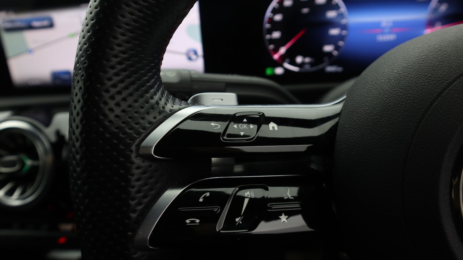 Used Mercedes-Benz A-Class 2023 for sale - 77650376: Photo 21