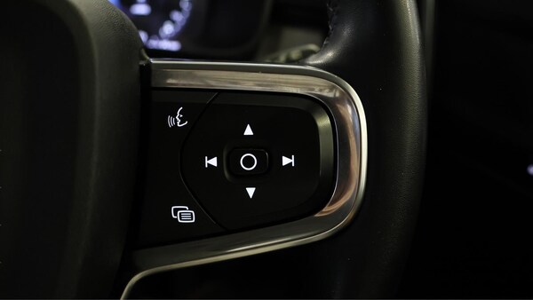 Used Volvo XC40 2021 for sale - 76247217: Photo 25