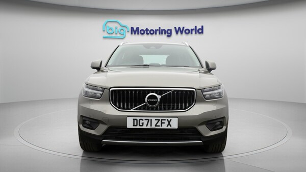 Used Volvo XC40 2021 for sale - 76247217: Photo 3