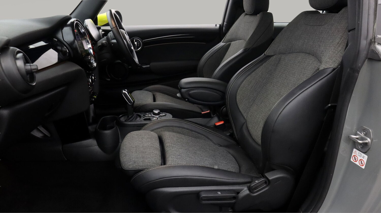 Used MINI Hatch 2022 for sale - 77813540: Photo 14