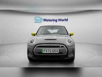Used MINI Hatch 2022 for sale - 77813540: Photo