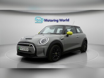 Used MINI Hatch 2022 for sale - 77813540: Photo