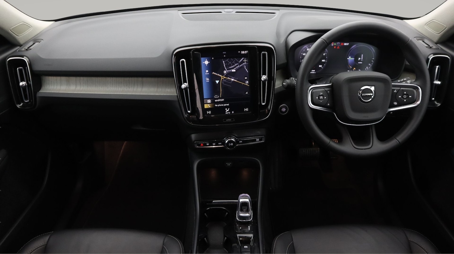 Used Volvo XC40 2021 for sale - 77393576: Photo 13