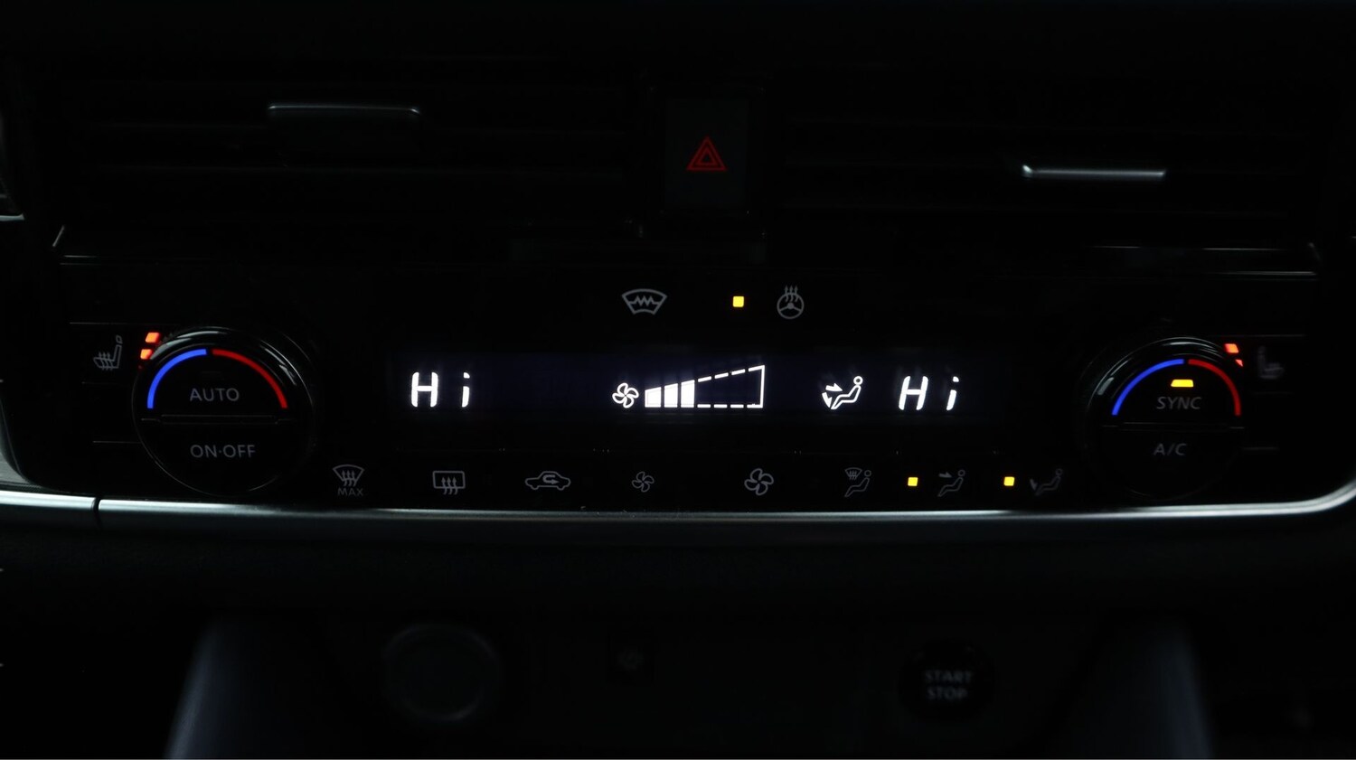 Used Nissan Qashqai 2023 for sale - 77877235: Photo 12