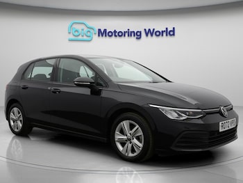 Volkswagen - Golf
