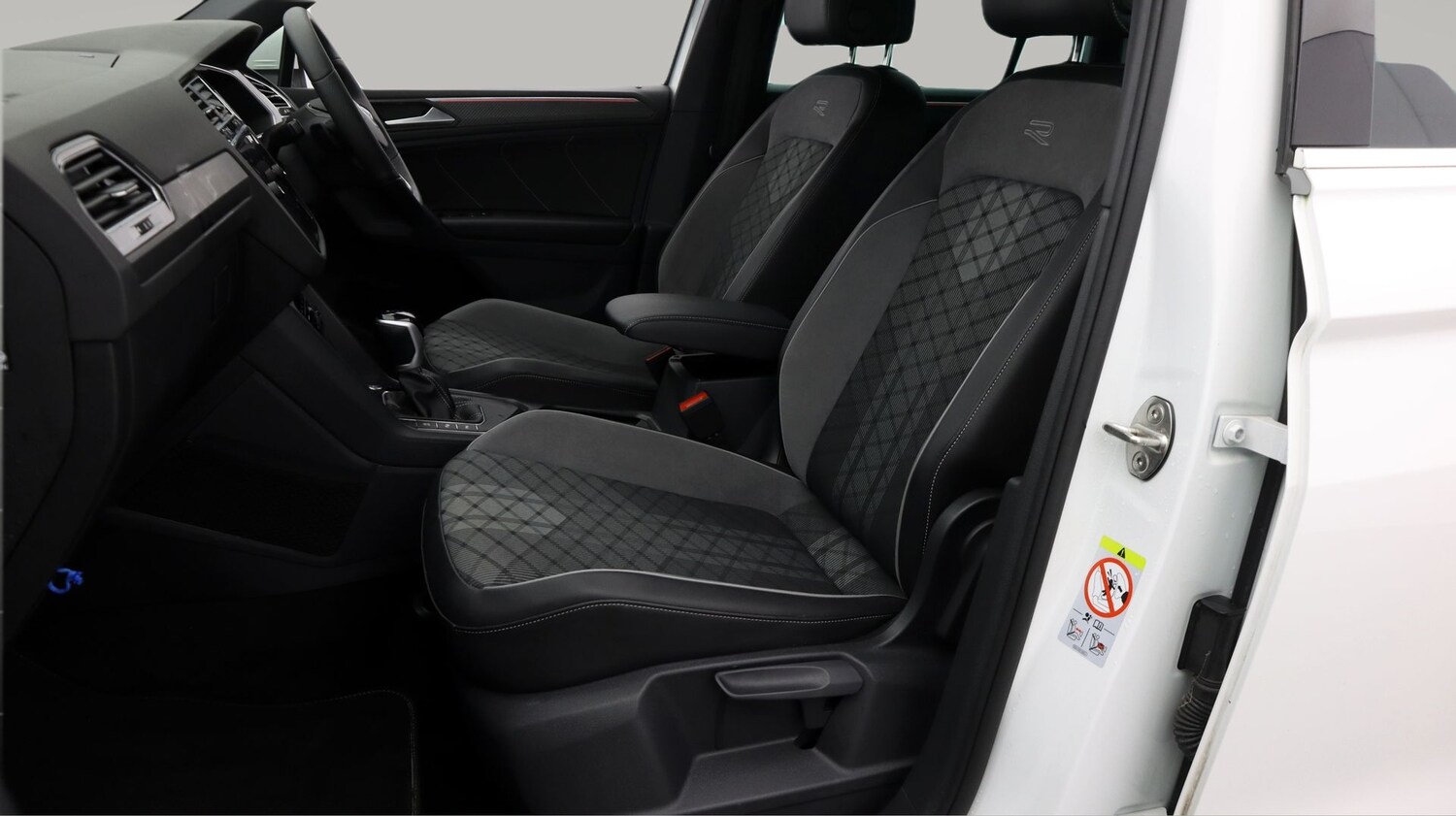 Used Volkswagen Tiguan 2023 for sale - 77461914: Photo 14